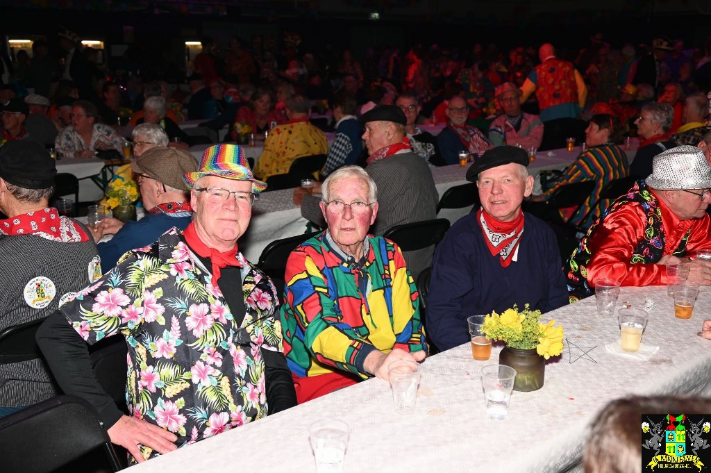 ../Images/Senioren carnaval 2024 416.jpg